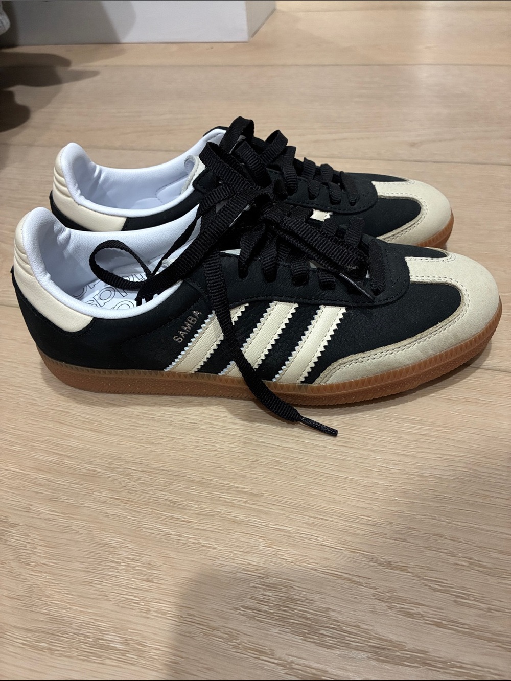 adidas Samba Low-Top Sneakers in Black and Cream with Gum Sole
